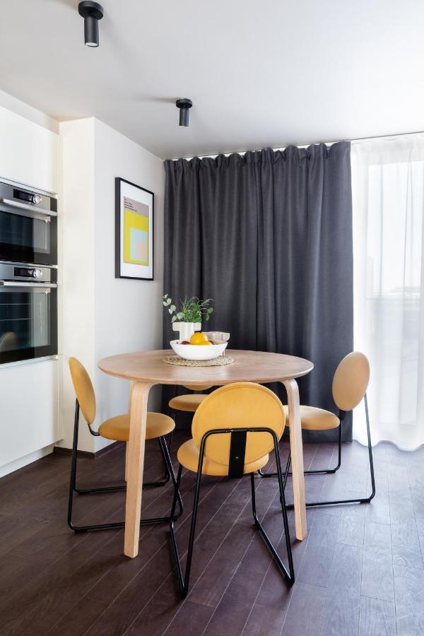 Turnkey I Central Apartment With Terrace Prague Ngoại thất bức ảnh