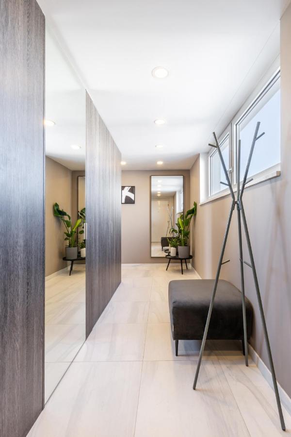 Turnkey I Central Apartment With Terrace Prague Ngoại thất bức ảnh